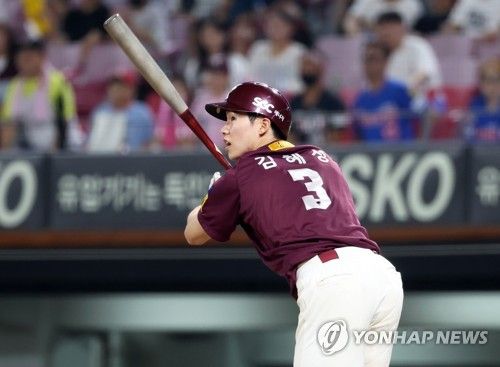 4안타 경기하는 김혜성