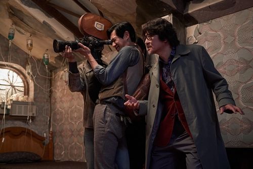 영화 '거미집'의 한 장면