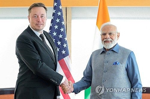 일론 머스크와 나렌드라 모디 인도 총리