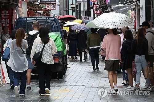 비 내리는 거리