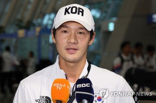 인터뷰하는 권순우