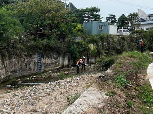 시신이 발견된 하천
