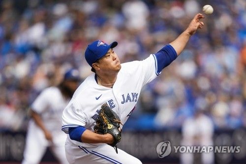 보스턴 레드삭스 상대로 역투하는 토론토 류현진