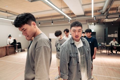 뮤지컬 '22년 2개월' 연습사진