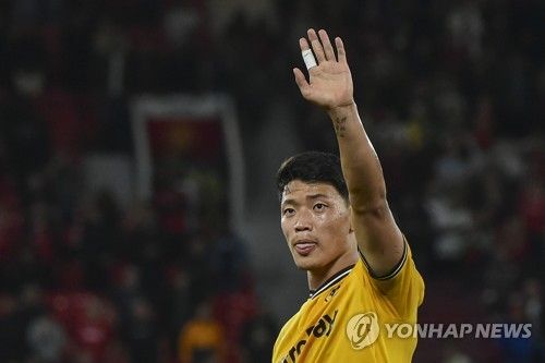 황희찬