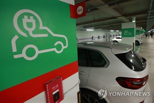 서울 강남구의 한 전기차 주차장 모습. [연합뉴스 자료사진]