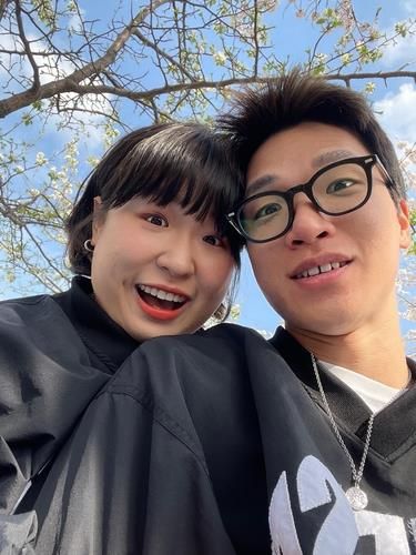 '국가대표 커플' 김수현과 피재윤