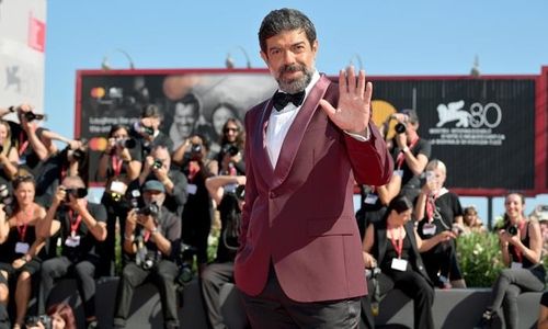 '문화 도용' 논란 제기한 이탈리아 배우 피에르프란체스코 파비노