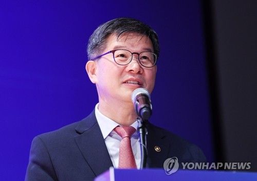 인사말 하는 이기일 1차관