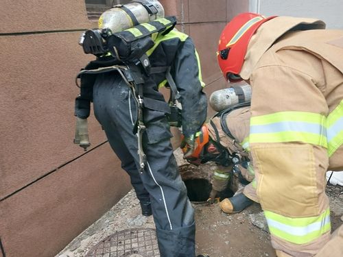 맨홀 구조 현장