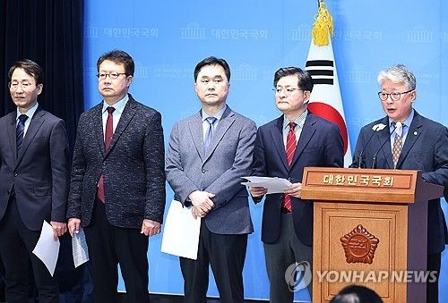 야당 탈당 3인방, '미래대연합' 창당 돌입