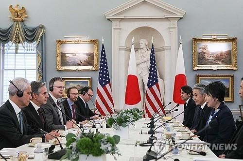 워싱턴에서 열린 미일 외교장관 회담