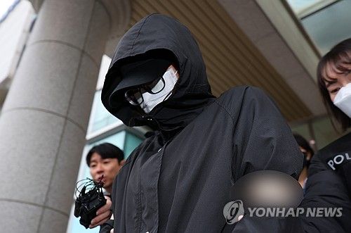 3년 새 신생아 2명 살해한 엄마 검찰 송치
