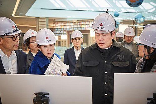 신세계 정용진, '스타필드 수원' 방문