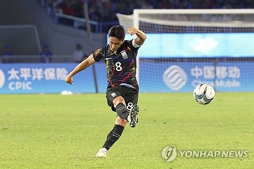 프리킥 차는 백승호