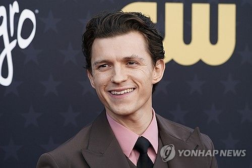 지난 14일 크리틱스초이스 시상식 참석한 배우 톰 홀랜드