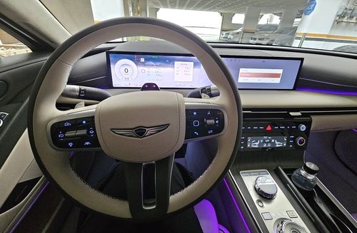 27인치 통합형 디스플레이