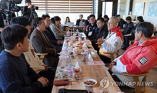 유인촌 문화체육관광부 장관, '로컬브랜딩 간담회'