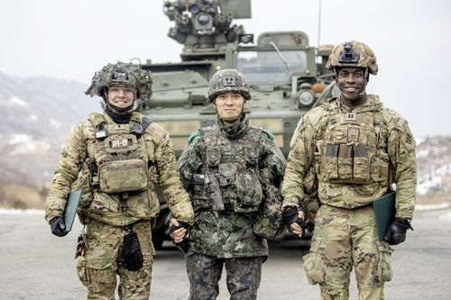 '파이트 투나잇'