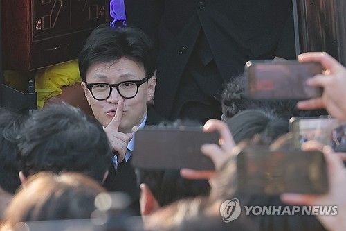 5·18민주묘지 찾은 한동훈