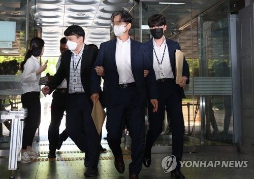 '민주당 돈봉투 의혹' 송영길 전 보좌관 구속심사