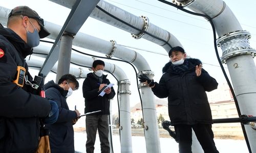 화천산천어축제장 점검하는 최문순 화천군수