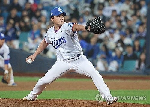 역투하는 오승환