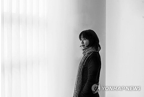 노벨 문학상에 소설가 한강…한국 작가 최초 수상 쾌거