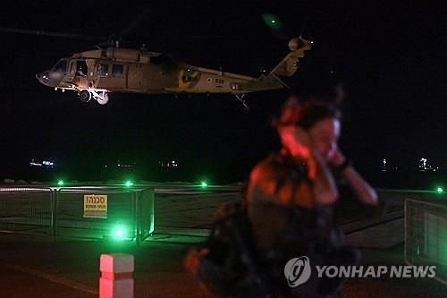 드론 공격 부상자 실어 나르는 이스라엘군 헬기