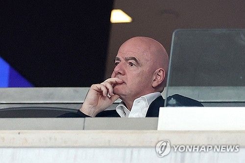 잔니 인판티노 국제축구연맹 회장