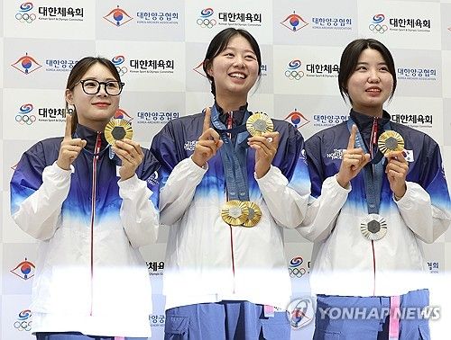 여자 양궁 '우리만 할 수 있는 세리머니'