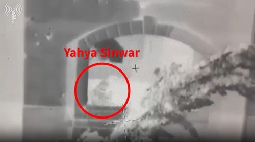 신와르 조준하는 이스라엘군