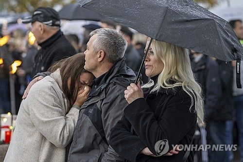 시위 참여한 피해자 가족