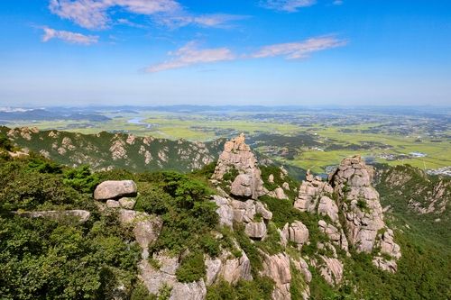 구정봉 정상에서 바라본 영암[사진/백승렬 기자]