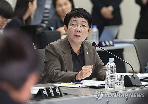 질의하는 박정현 의원