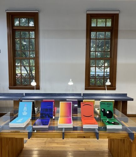 인천아트플랫폼 아카이브 건물 내부 