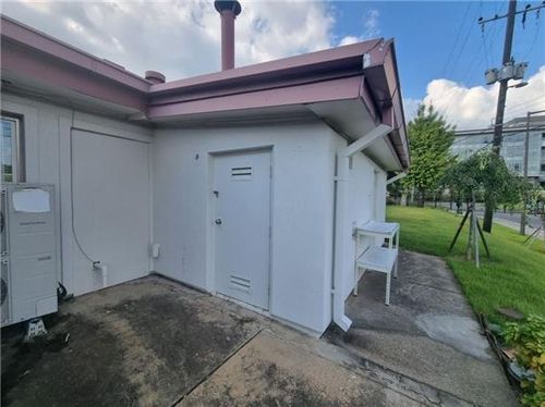 폐쇄해 둔 용산어린이정원 내 석면 검출 건물 