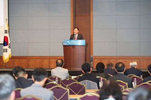 축사하는 홍남표 창원시장