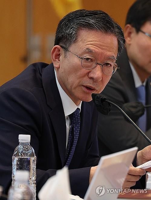 질의하는 정성호 의원