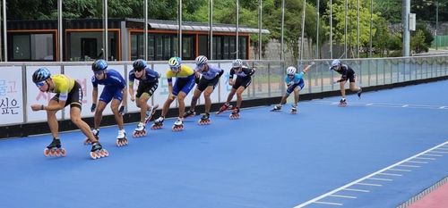 지역에서 전지훈련 하는 스포츠팀. 