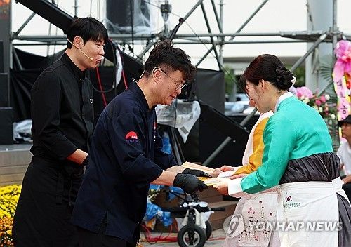 김치명인과 만나는 최현석·여경래 셰프