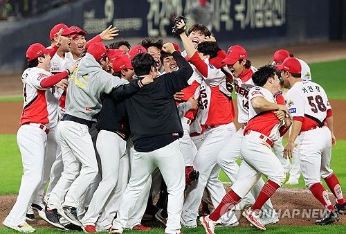 KIA, 안방서 V12 우승 축포