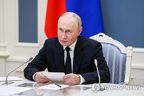 핵훈련 명령하는 푸틴 대통령