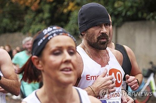 27일(현지시간) 자선 마라톤 참가한 배우 콜린 패럴 