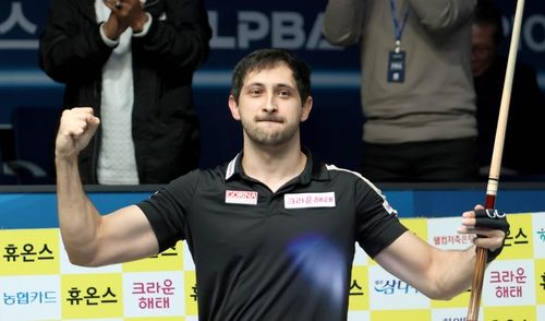 마르티네스의 우승 세리머니