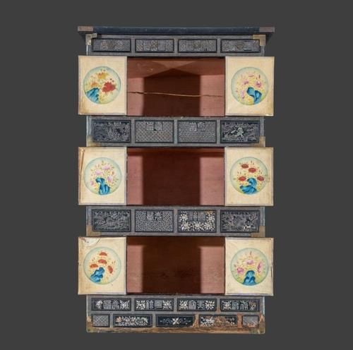 '나전흑칠삼층장'