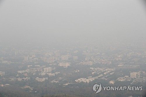 초미세먼지 뒤덮인 태국 치앙마이 