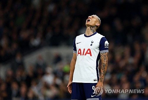 득점 기회 놓친 히샤를리송