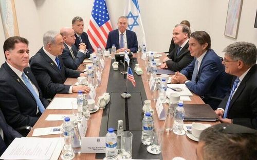 미국 특사 만나는 베냐민 네타냐후(왼쪽에서 두번째) 이스라엘 총리