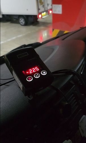 불법 온도기록계 부착한 차량